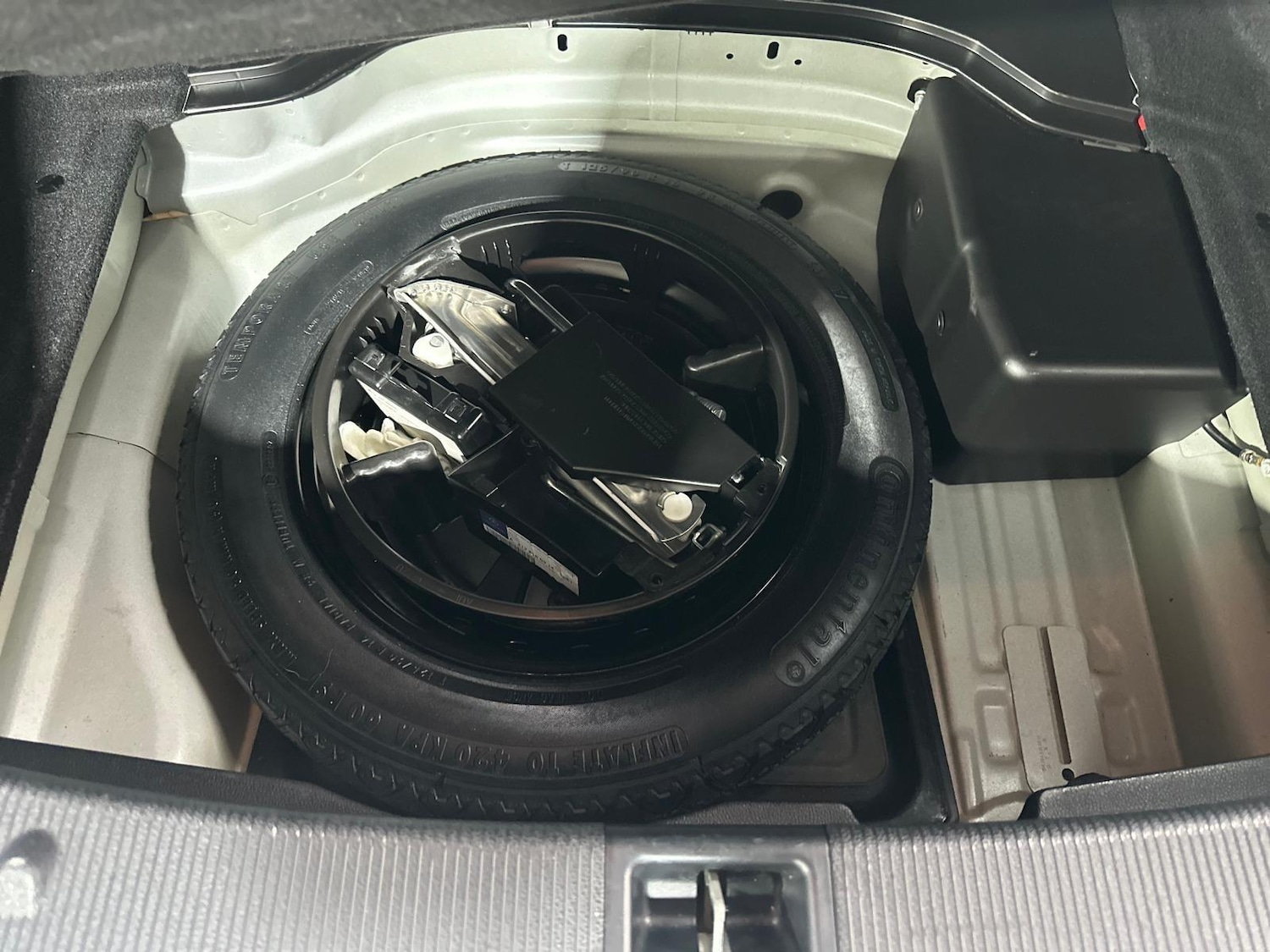 Used Mercedes-Benz C Class 2013 for sale - 77203497: Photo 79