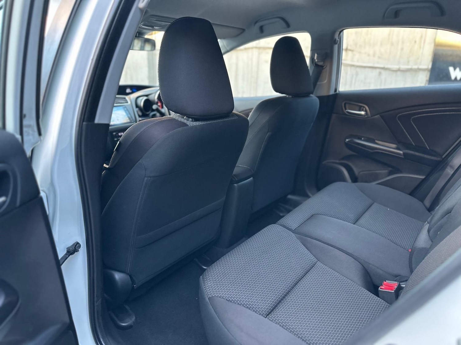 Used Honda Civic 2015 for sale - 77723867: Photo 26