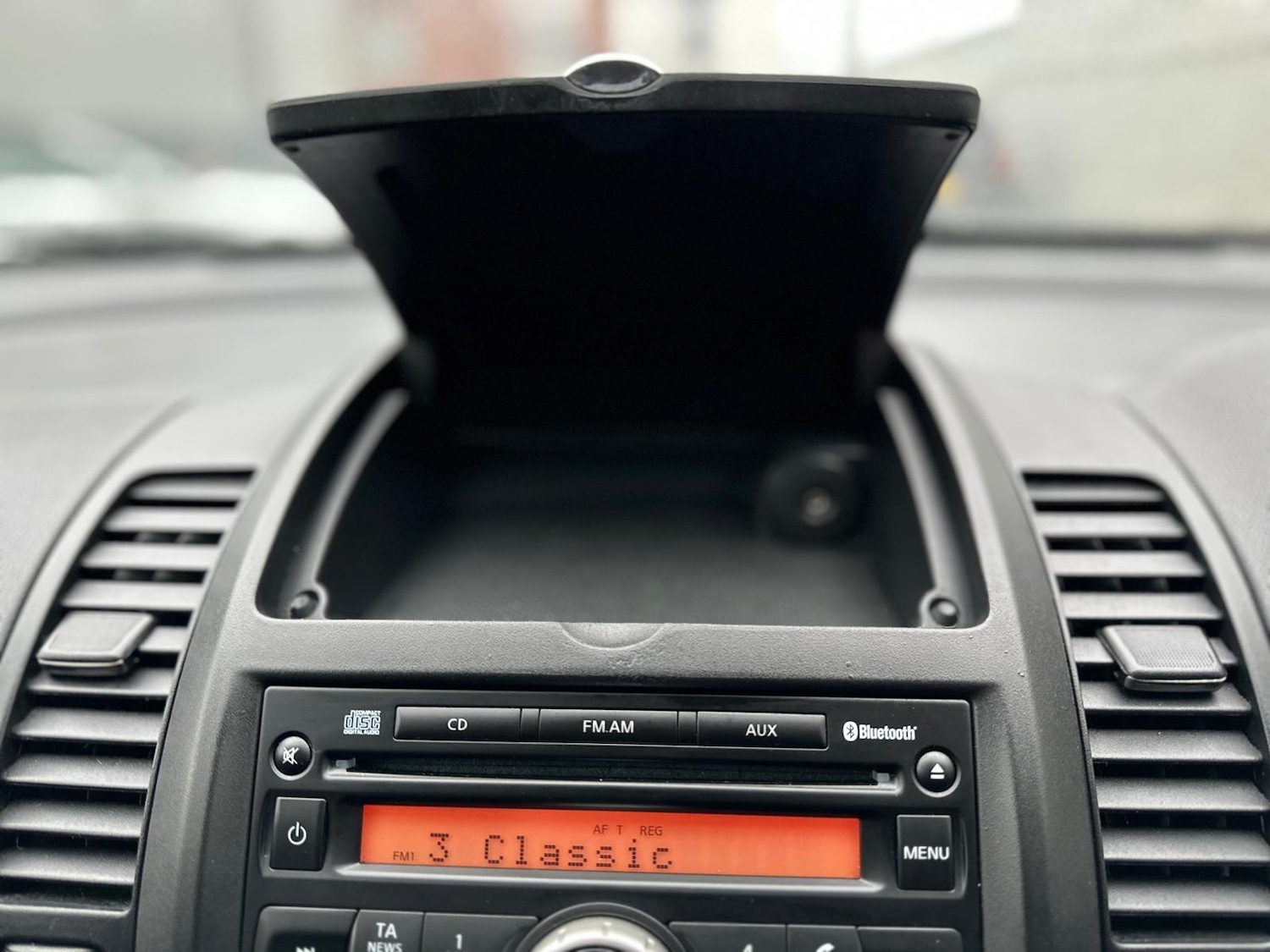 Used Nissan Note 2010 for sale - 77626071: Photo 40