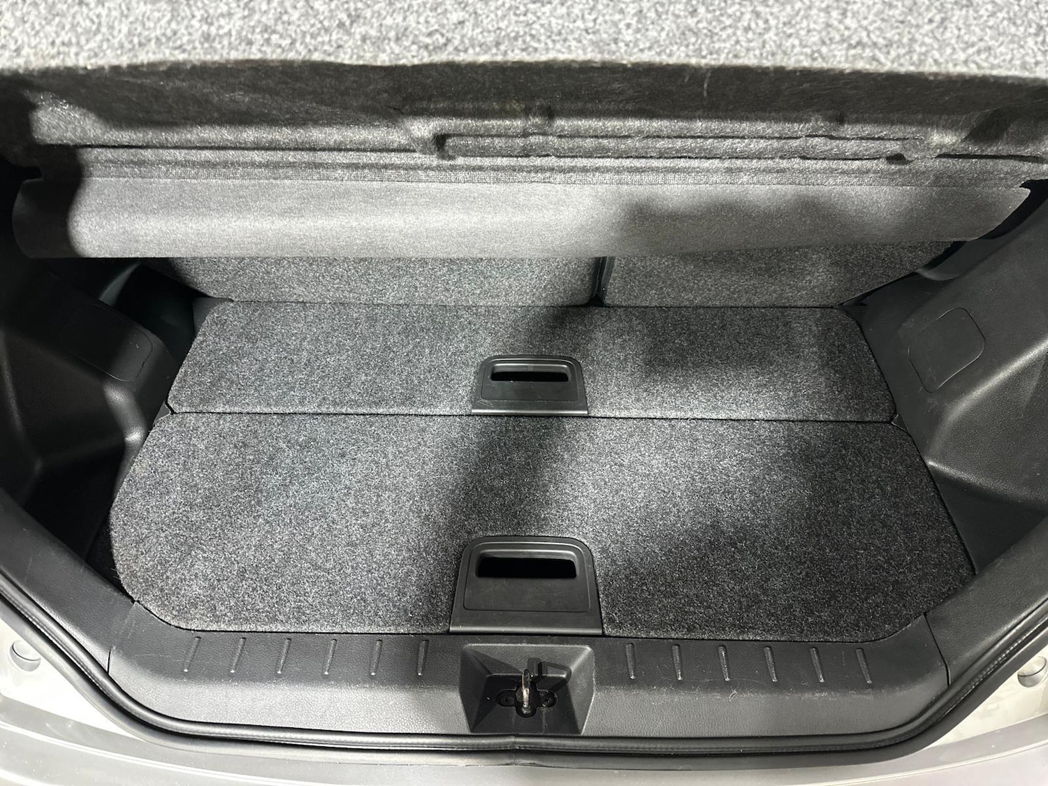 Used Nissan Note 2010 for sale - 77626071: Photo 43