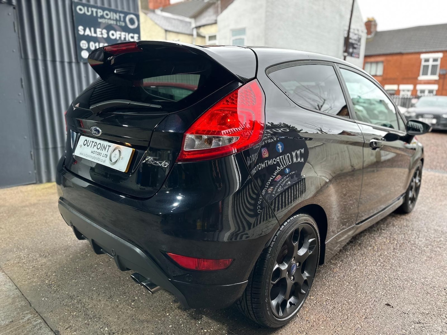 Used Ford Fiesta 2012 for sale - 77524130: Photo 12