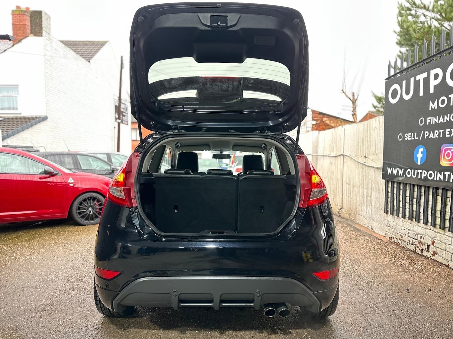 Used Ford Fiesta 2012 for sale - 77524130: Photo 44