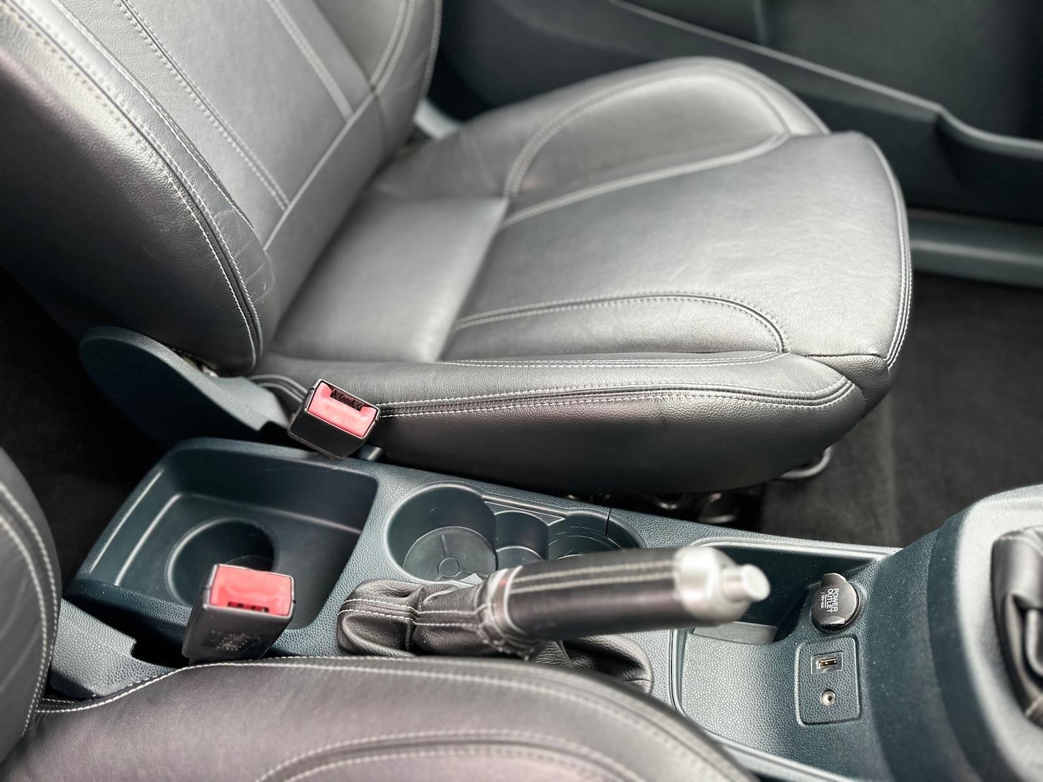 Used Ford Fiesta 2012 for sale - 77524130: Photo 46