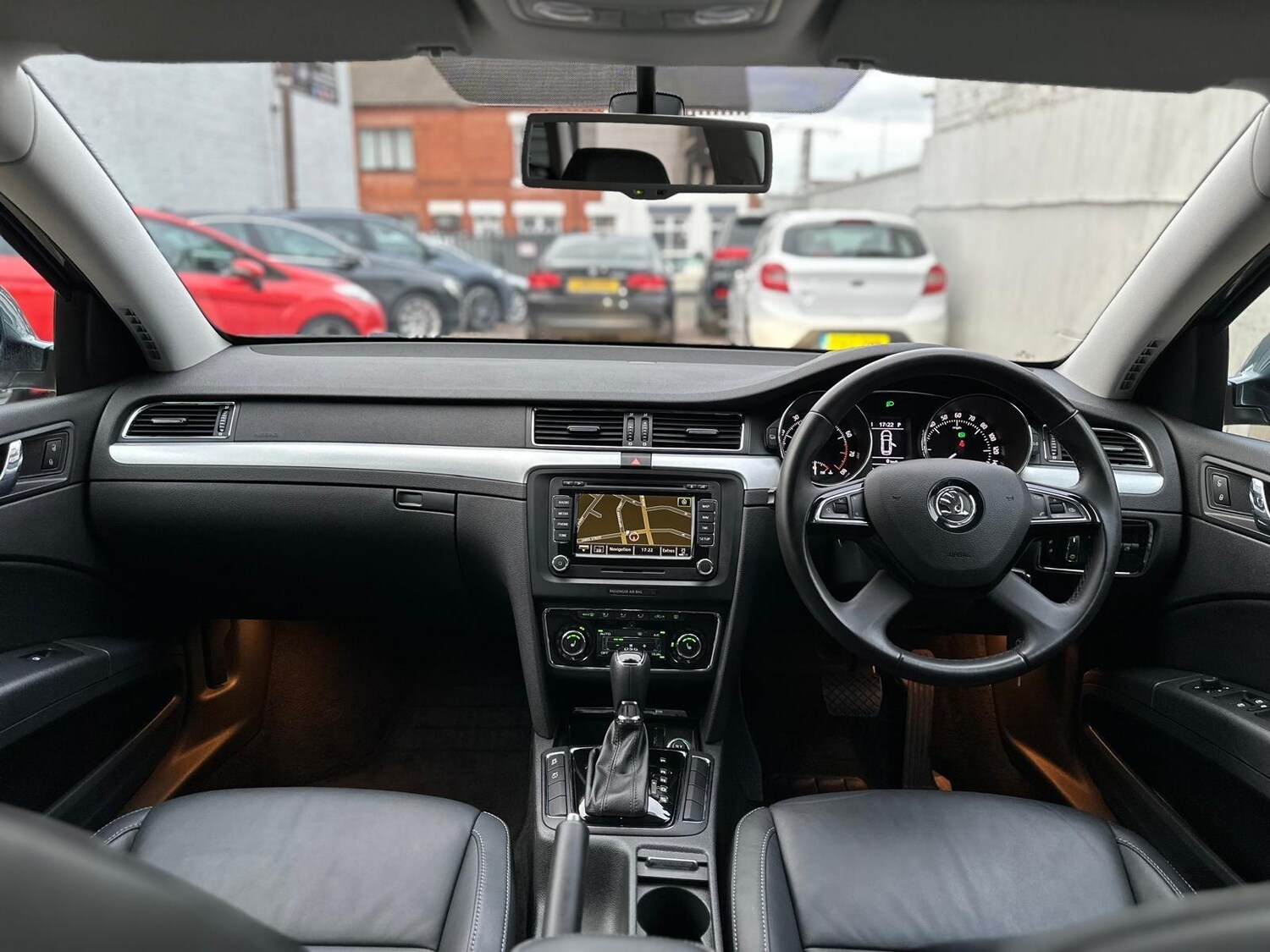 Used Skoda Superb 2014 for sale - 76668120: Photo 17