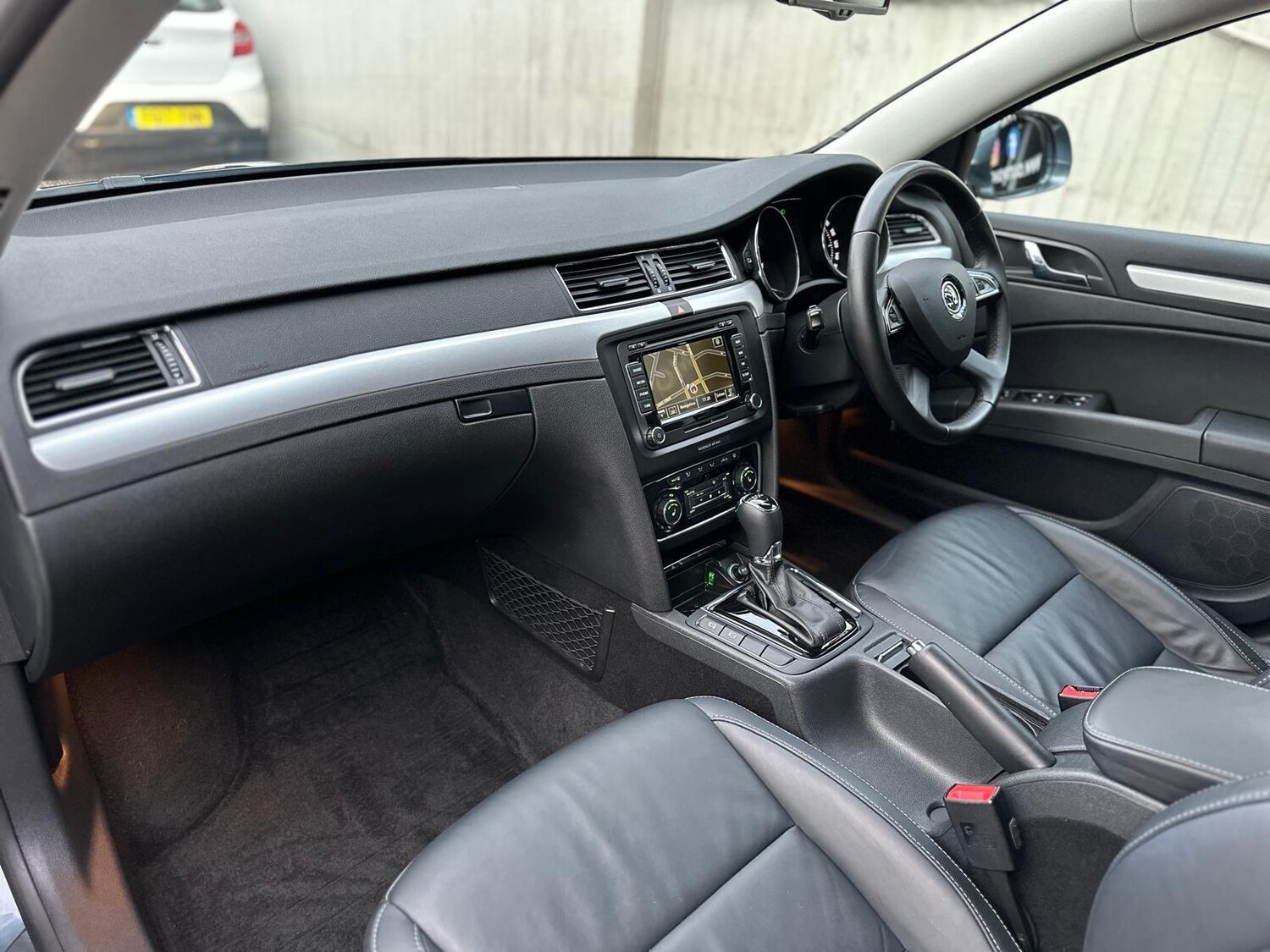 Used Skoda Superb 2014 for sale - 76668120: Photo 19