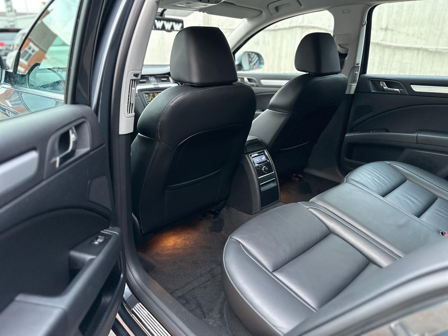 Used Skoda Superb 2014 for sale - 76668120: Photo 28