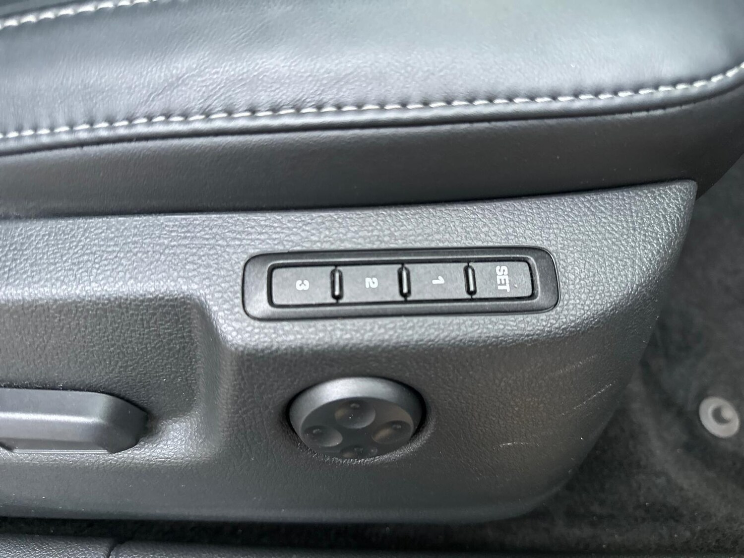 Used Skoda Superb 2014 for sale - 76668120: Photo 42