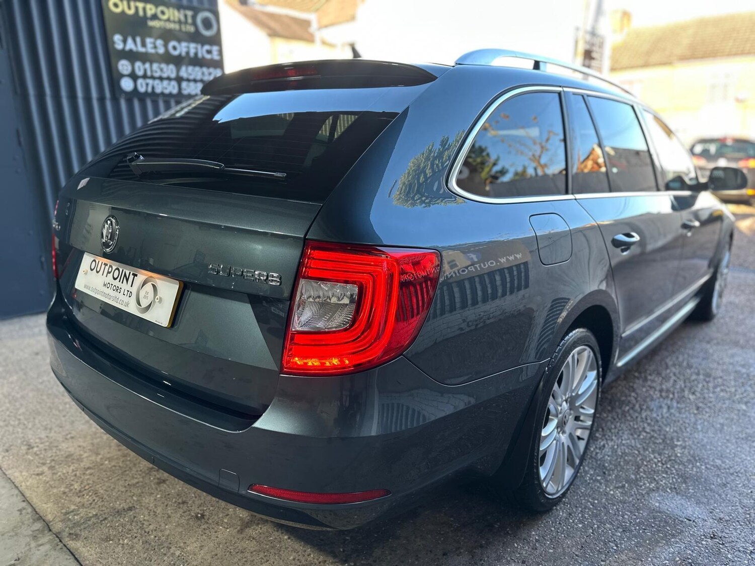 Used Skoda Superb 2014 for sale - 76668120: Photo 9