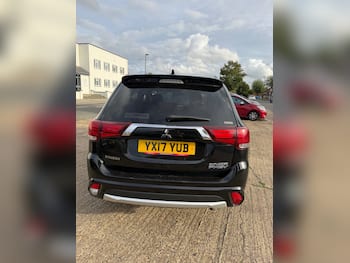 Used Mitsubishi Outlander 2017 for sale - 79808922: Photo