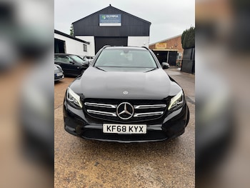 Used Mercedes-Benz GLC 2019 for sale - 78846191: Photo