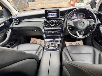 Used Mercedes-Benz GLC 2019 for sale - 78846191: Photo