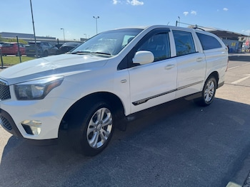 Used Ssangyong Korando Sports 2015 for sale - 79060435: Photo