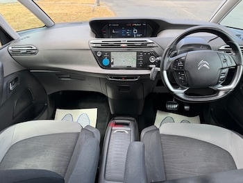 Used Citroen C4 Picasso 2016 for sale - 79551094: Photo