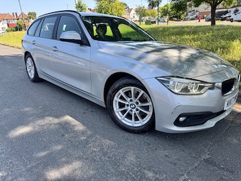 Used BMW 3 Series 2017 for sale - 78982908: Photo