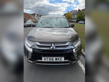 Used Mitsubishi Outlander 2017 for sale - 79813114: Photo