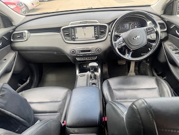 Used Kia Sorento 2018 for sale - 78929068: Photo