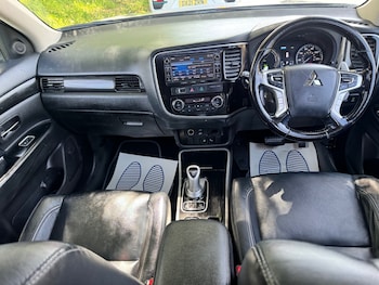 Used Mitsubishi Outlander 2017 for sale - 78896087: Photo