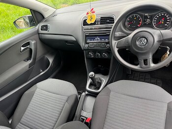 Used Volkswagen Polo 2011 for sale - 78548505: Photo