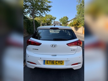 Used Hyundai i20 2016 for sale - 79512425: Photo