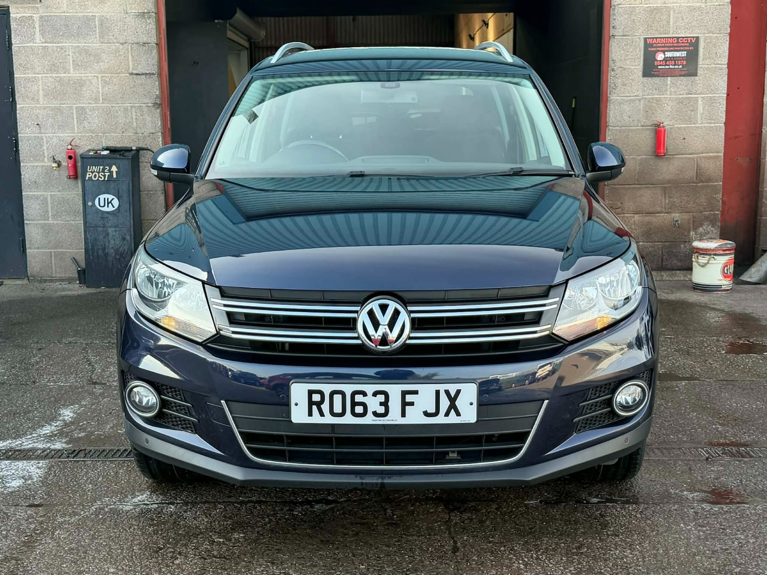 Used Volkswagen Tiguan 2013 for sale - 77973160: Photo 2