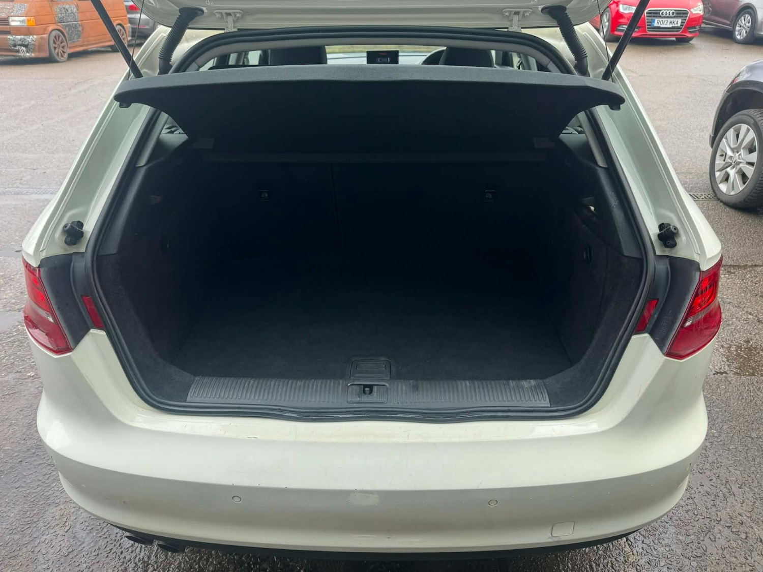 Used Audi A3 2014 for sale - 77630025: Photo 12