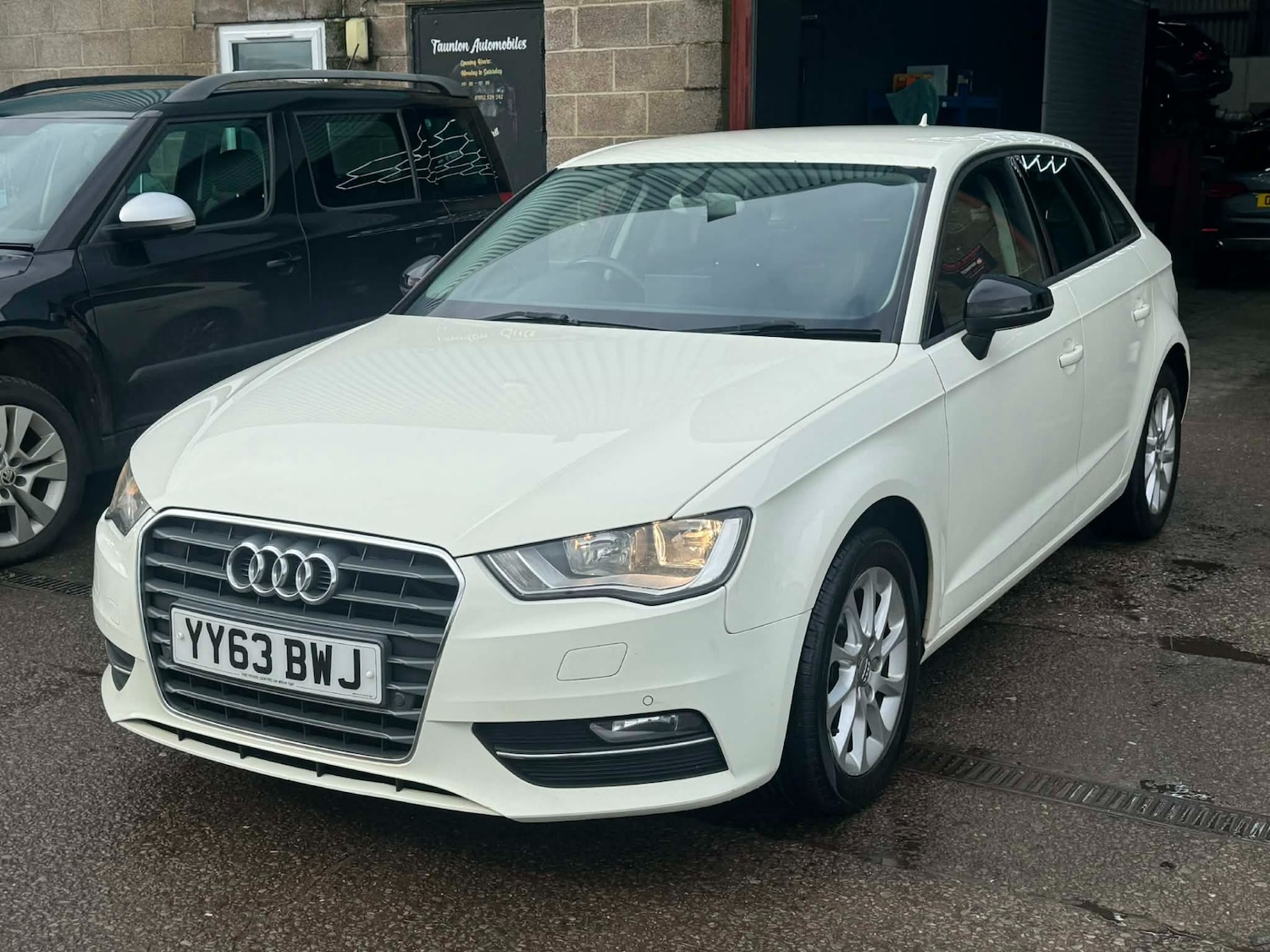 Used Audi A3 2014 for sale - 77630025: Photo 16