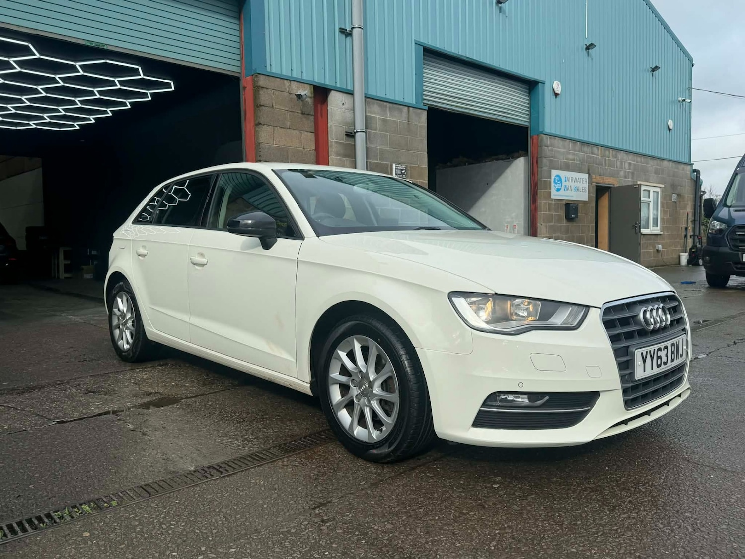 Used Audi A3 2014 for sale - 77630025: Photo 3