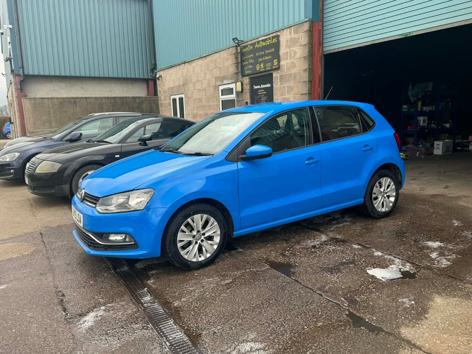 Used Volkswagen Polo 2015 for sale - 77678932: Photo 13