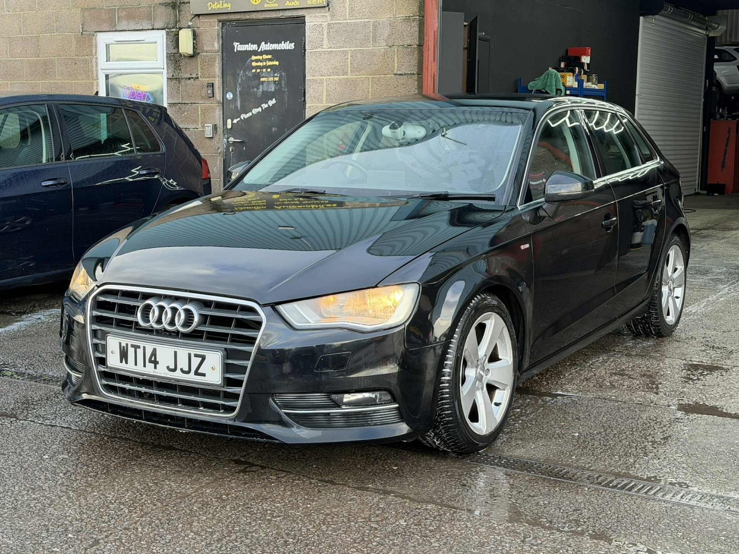 Used Audi A3 2014 for sale - 76853524: Photo 4