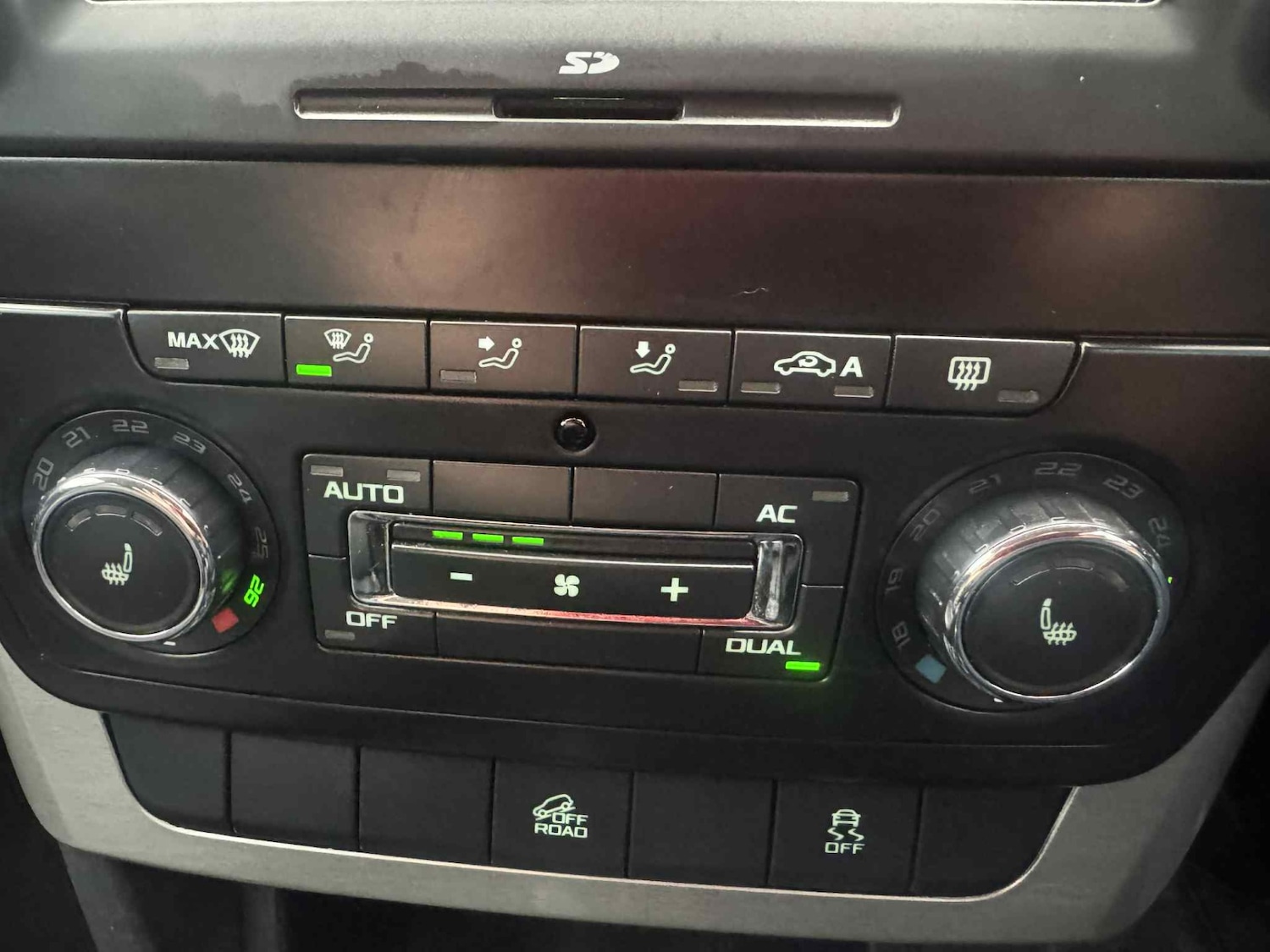 Used Skoda Yeti 2010 for sale - 77318499: Photo 9