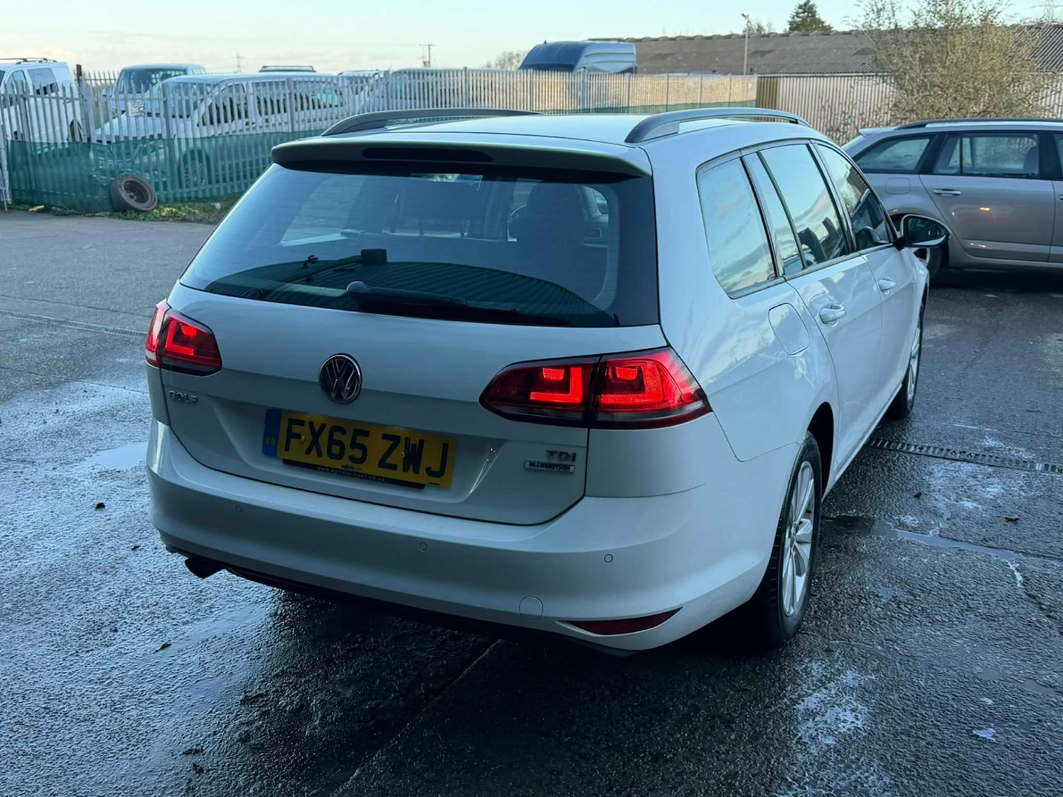 Used Volkswagen Golf 2015 for sale - 77570974: Photo 5