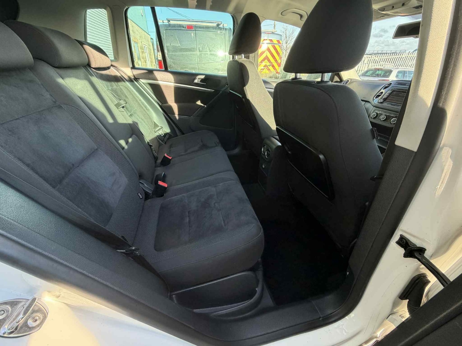 Used Volkswagen Tiguan 2012 for sale - 76940256: Photo 11