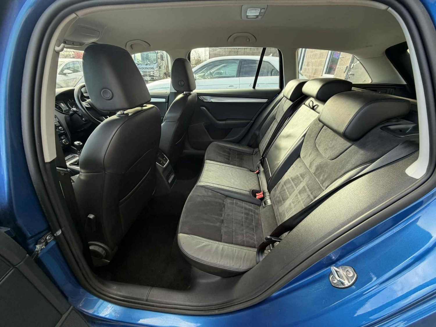 Used Skoda Octavia 2015 for sale - 77099828: Photo 10