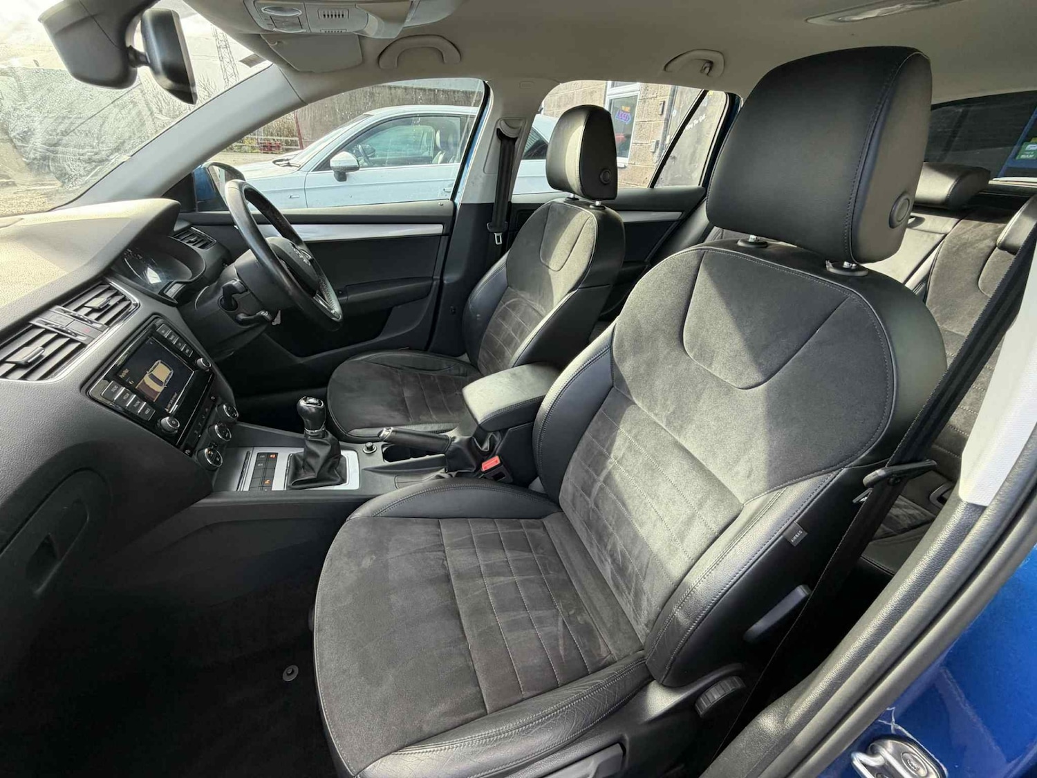 Used Skoda Octavia 2015 for sale - 77099828: Photo 9