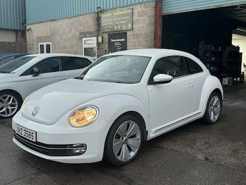 Used Volkswagen Beetle 2016 for sale - 76508090: Photo