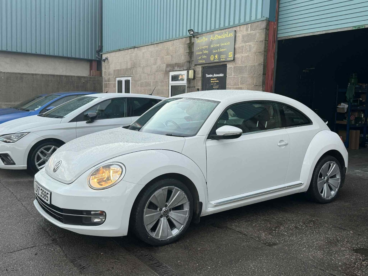 Used Volkswagen Beetle 2016 for sale - 76508090: Photo 4