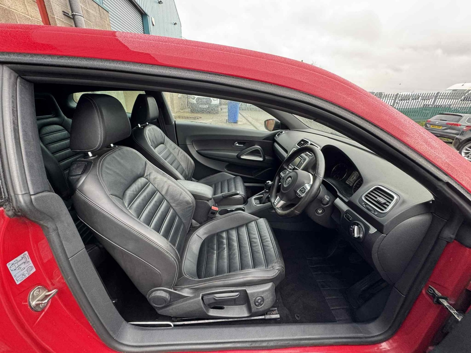 Used Volkswagen Scirocco 2014 for sale - 76508559: Photo 10