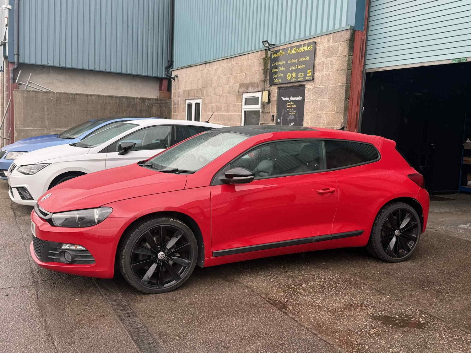 Used Volkswagen Scirocco 2014 for sale - 76508559: Photo 3