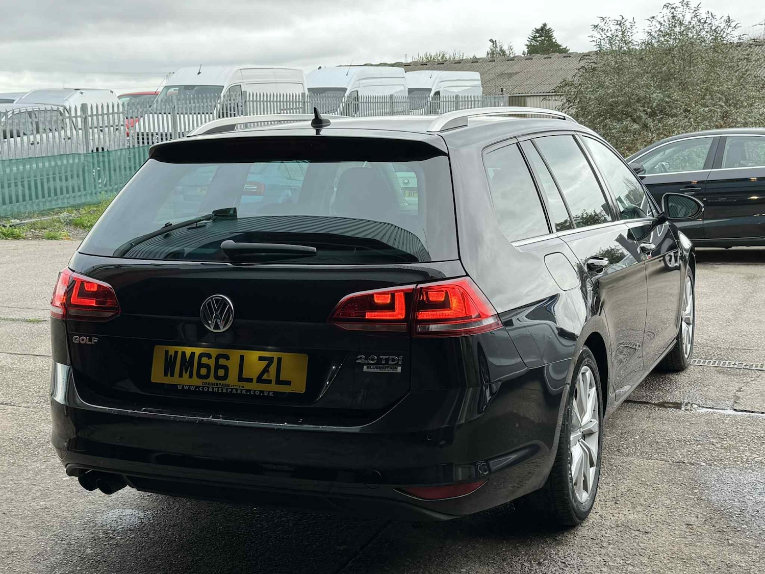 Used Volkswagen Golf 2017 for sale - 76596620: Photo 6