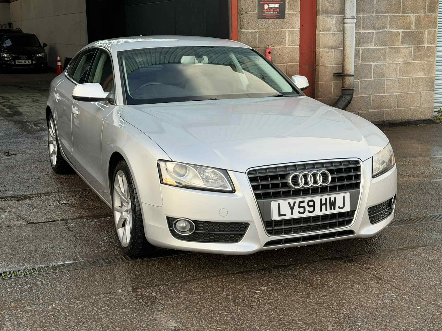Used Audi A5 2010 for sale - 76809436: Photo 14