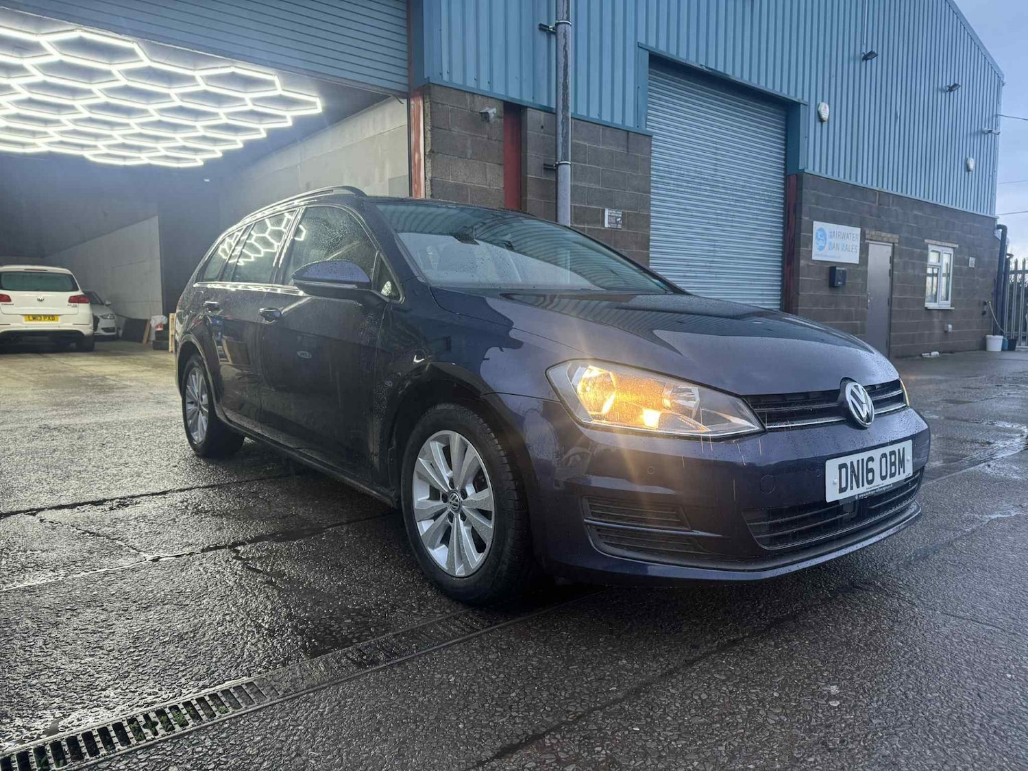 Used Volkswagen Golf 2016 for sale - 77286436: Photo 1