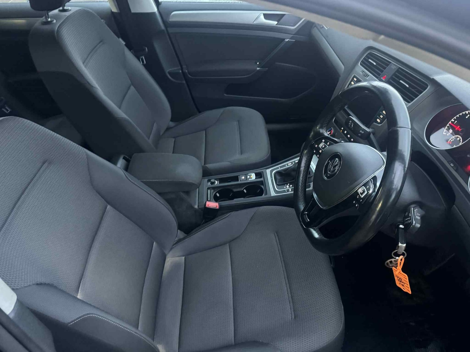 Used Volkswagen Golf 2016 for sale - 77286436: Photo 7