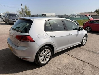Used Volkswagen Golf 2014 for sale - 78226004: Photo