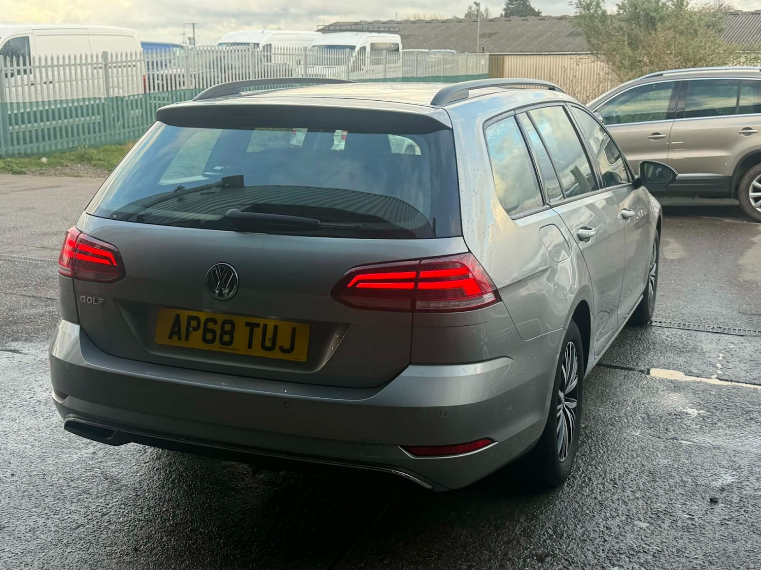 Used Volkswagen Golf 2019 for sale - 78027539: Photo 6