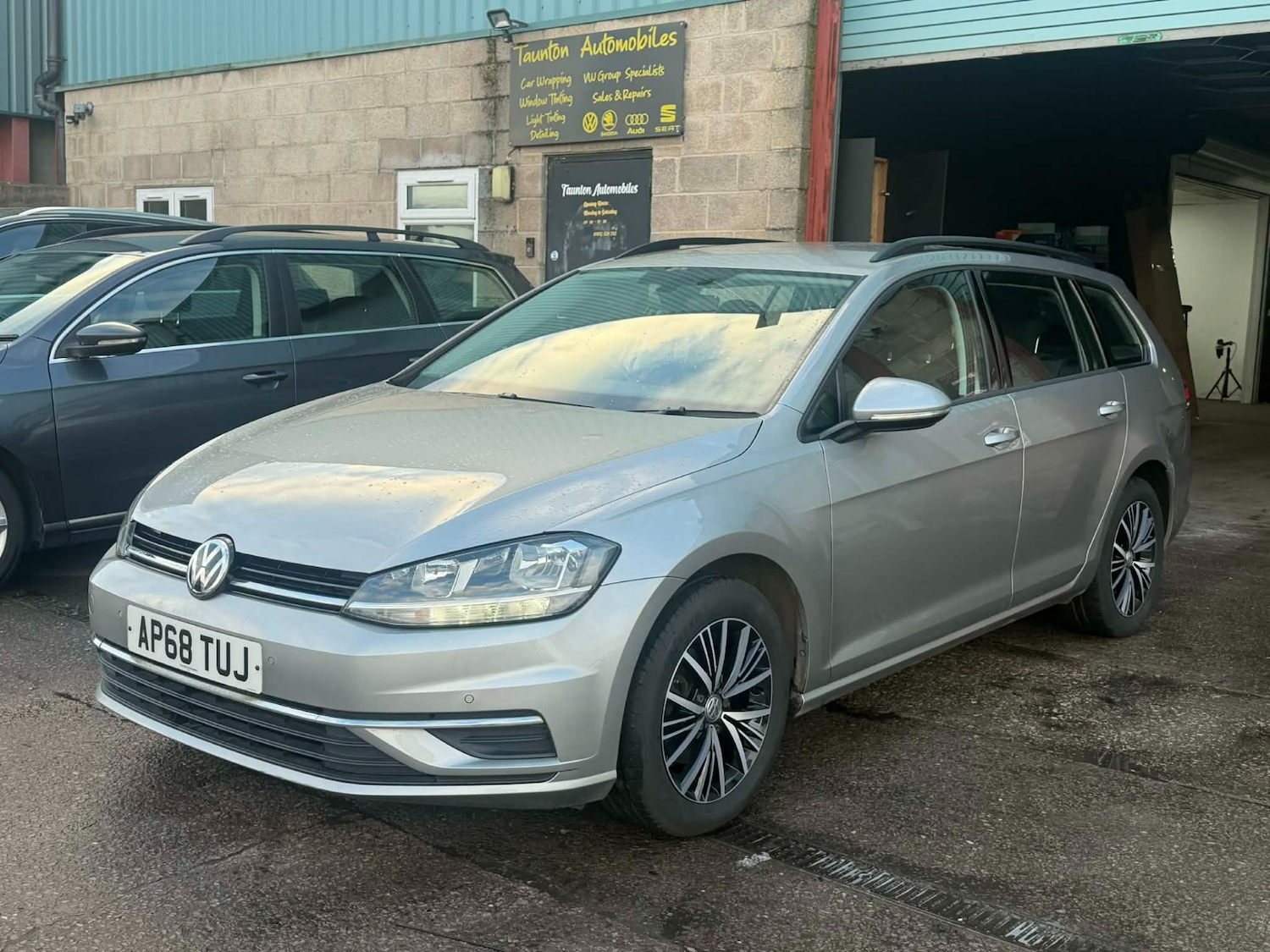 Used Volkswagen Golf 2019 for sale - 78027539: Photo 7