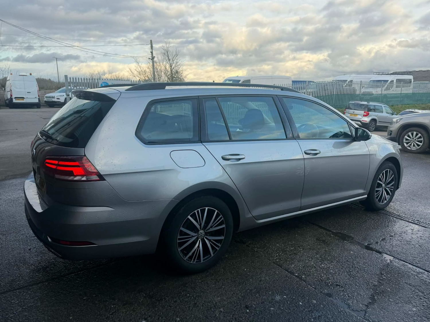 Used Volkswagen Golf 2019 for sale - 78027539: Photo 8
