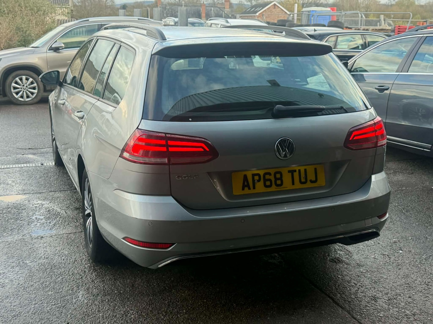 Used Volkswagen Golf 2019 for sale - 78027539: Photo 9