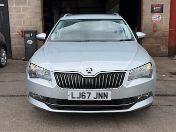 Used Skoda Superb 2017 for sale - 79581893: Photo