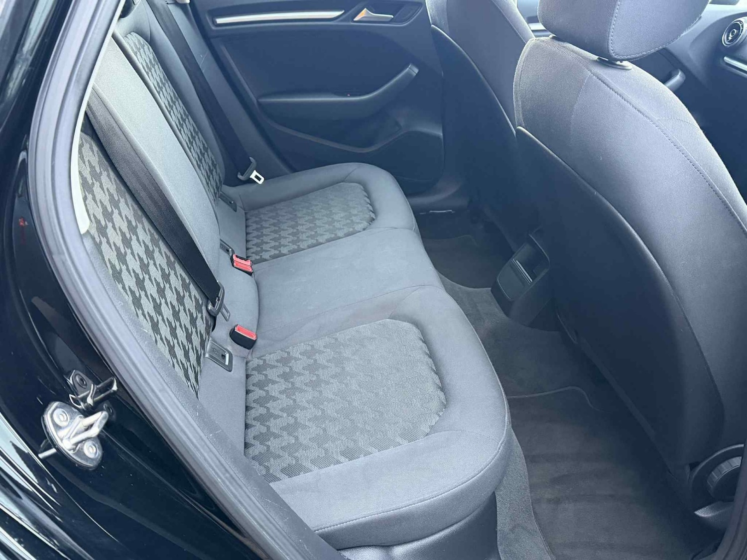 Used Audi A3 2013 for sale - 77318444: Photo 10