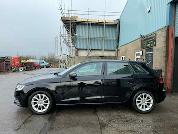 Used Audi A3 2013 for sale - 77318444: Photo